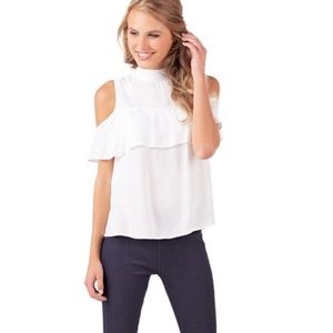 NWT Mudpie white Gemma cold shoulder top